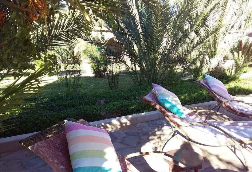 پانسیون Dar Pienatcha