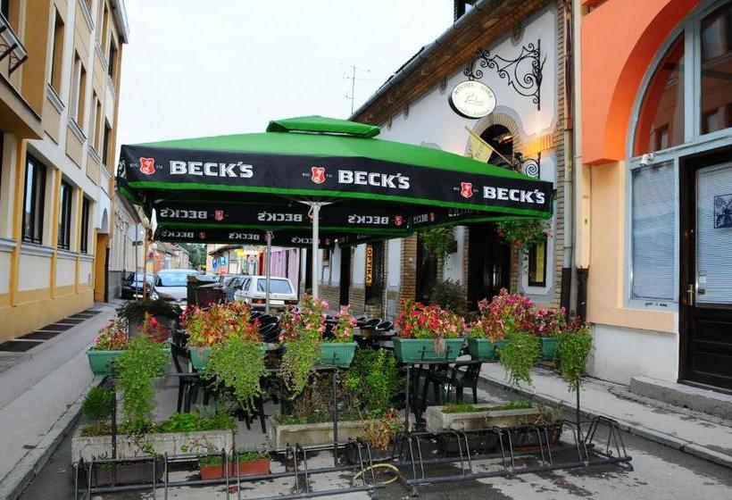 پانسیون Guest House Prenoćište Piccolina