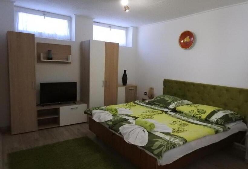 פנסיון Haus Gizella