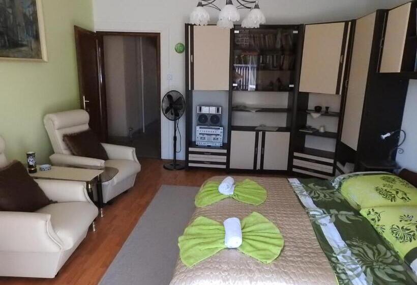 פנסיון Haus Gizella