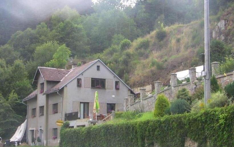 Пансион Penzion Apartmány Bečov