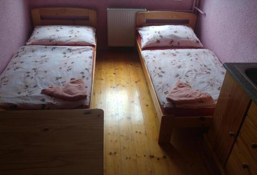 Пансион Penzion Apartmány Bečov