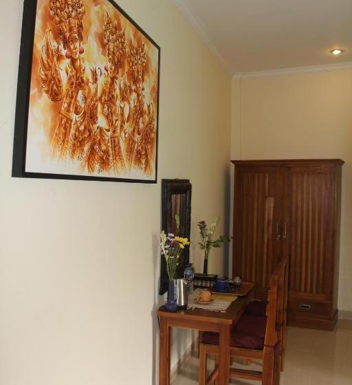 پانسیون Villa Bungsil Gading