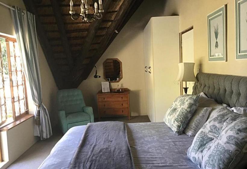 Пансион Warrens Guest House