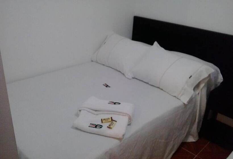 هتل Casa Gabriela