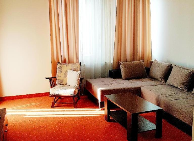 پانسیون Guesthouse Villa Elizabet