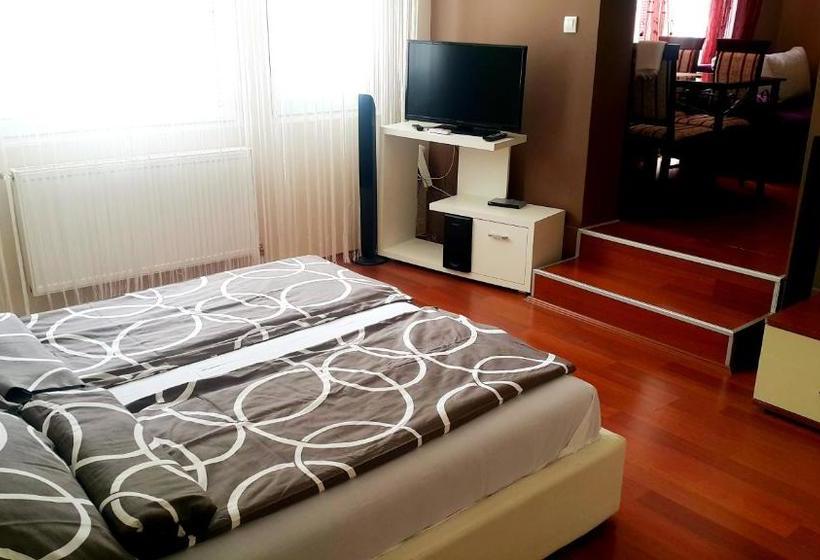 پانسیون Guesthouse Villa Elizabet