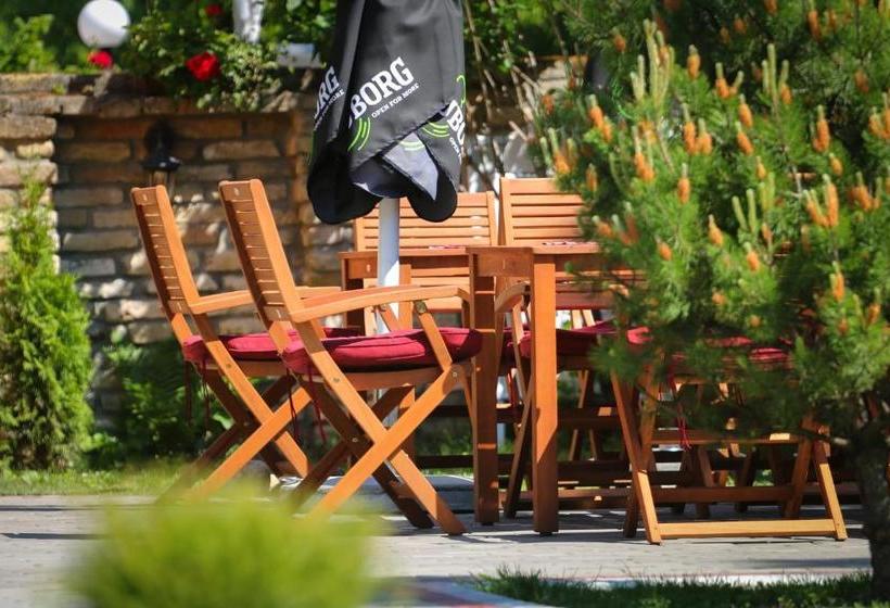 پانسیون Guesthouse Villa Elizabet