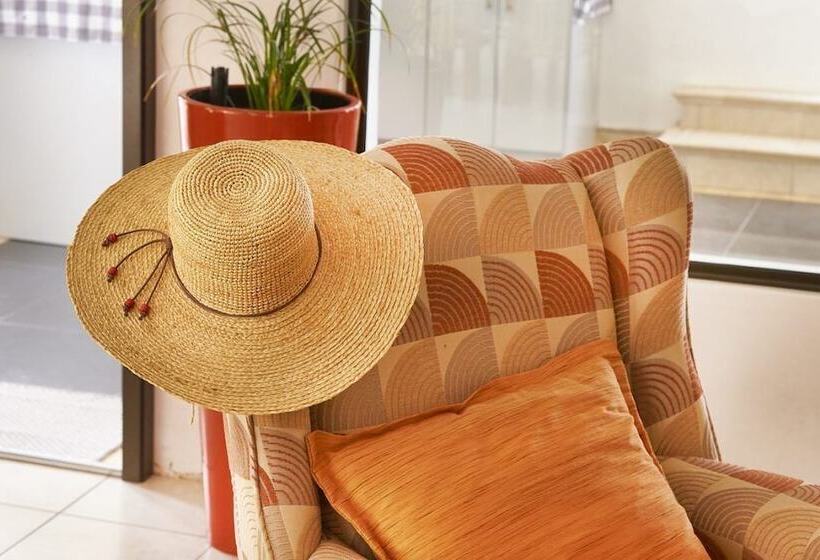 膳宿费 Hottentots Mountain View