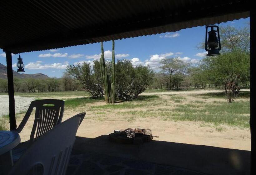 膳宿费 Otjohotozu Guestfarm