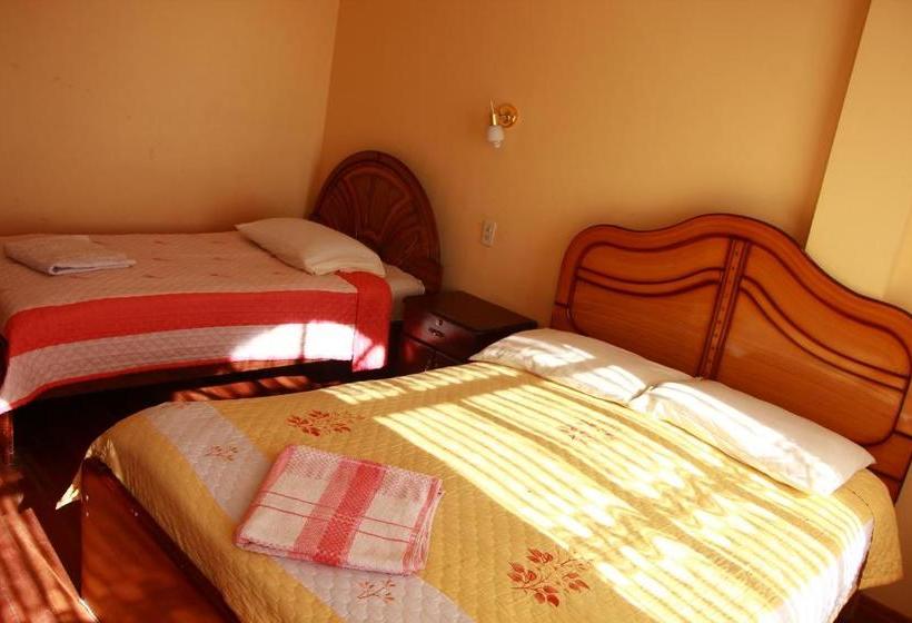 هاستل Hostal Las Balsas