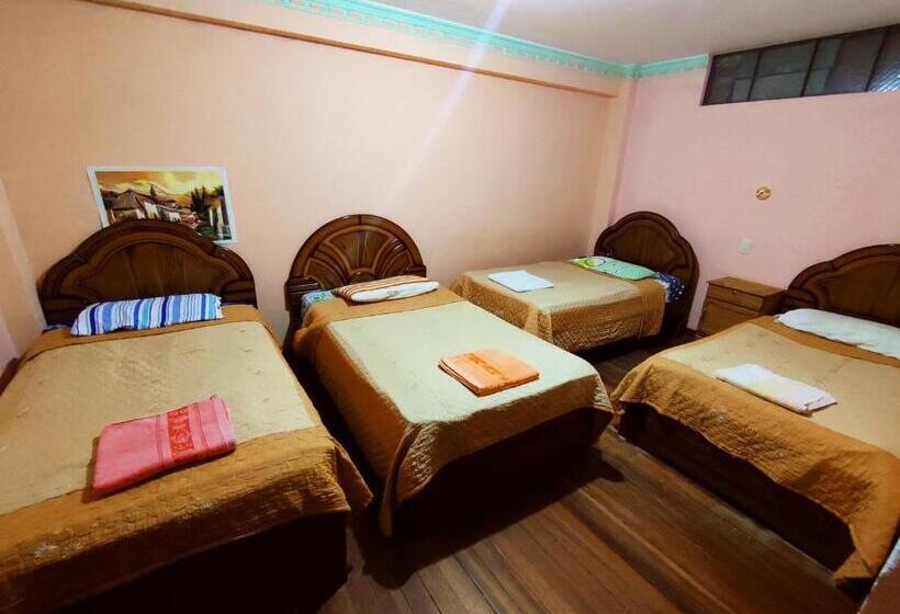 هاستل Hostal Las Balsas