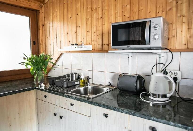 بنسيون Hetényi Apartmanház és Birtok