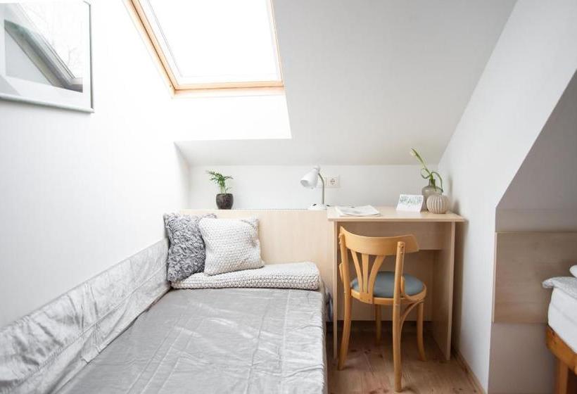 بنسيون Hetényi Apartmanház és Birtok