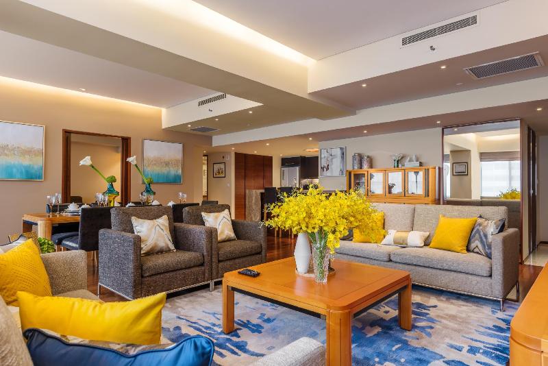Shanghai Centre Serviced Apartment