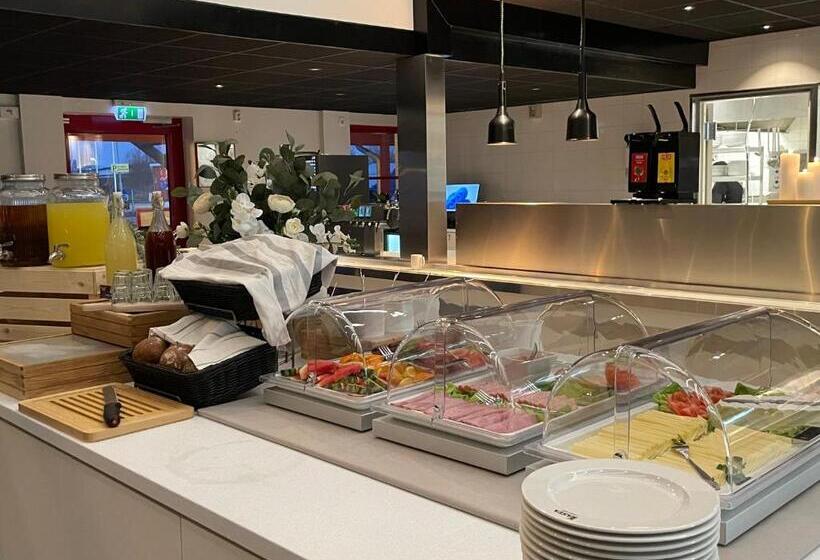 فندق صغير Rasta Bromölla