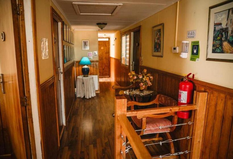 فندق صغير Hostal Hielo Sur