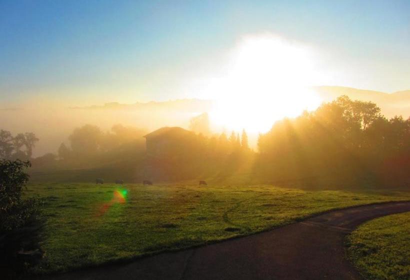 ホテル Bauernhof Schink