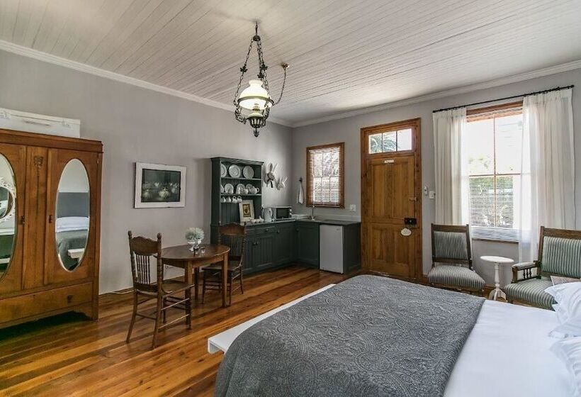 פנסיון Buiten Verwagten Guest House