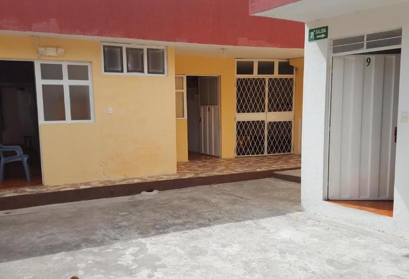 پانسیون Hostal La Joya