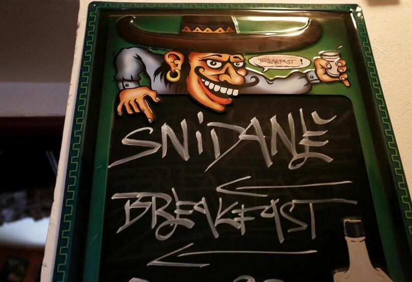 Pension Alfa & Whisky Pub