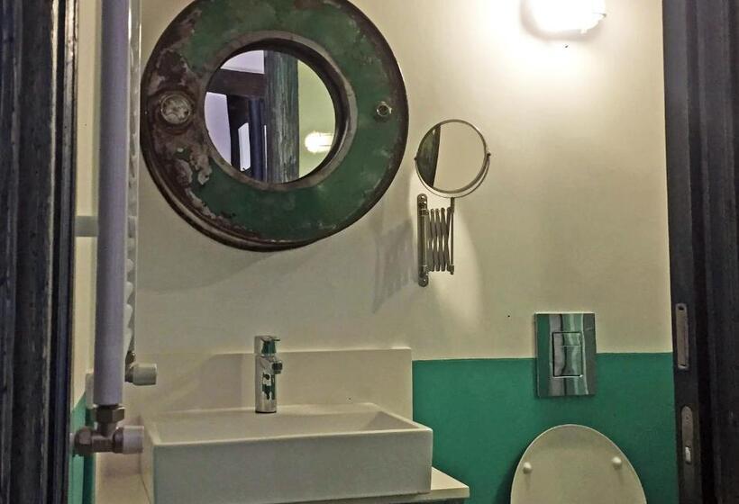پانسیون Apokryfo Traditional Guesthouse