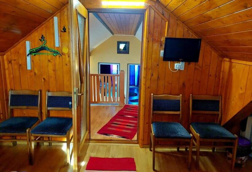 پانسیون Casa Neagu