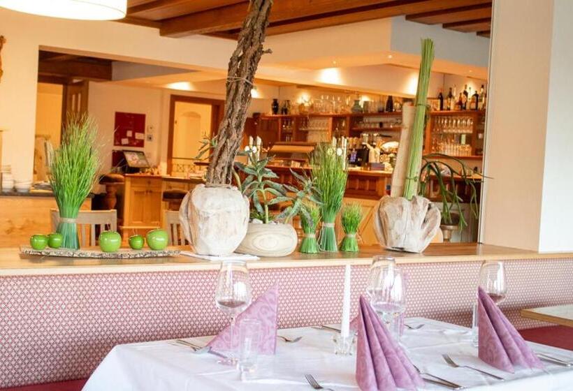 بنسيون Gasthaus überfuhr