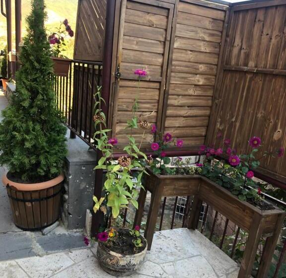 پانسیون Guest House Anahit Ijevan