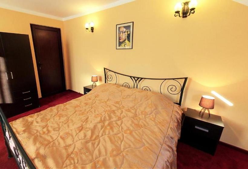 پانسیون La Storia Guest House