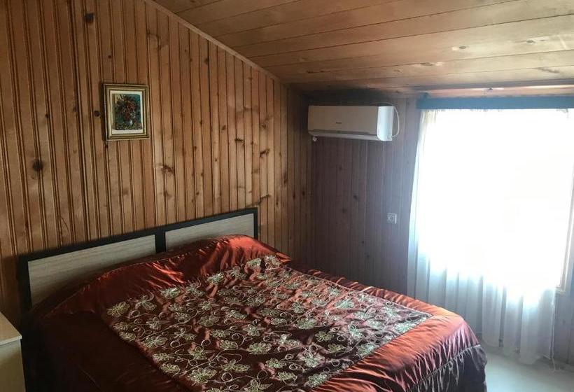 پانسیون Magnolia Guest House