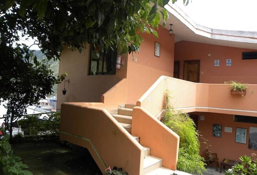 هاستل Hosteria Llanovientos