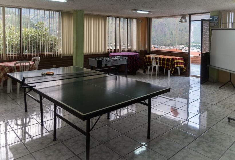 هاستل Hosteria Llanovientos