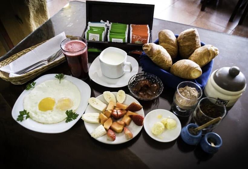 هاستل Hosteria Llanovientos