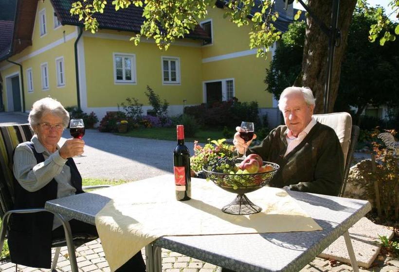 مبيت وإفطار Frühstückspension Krump