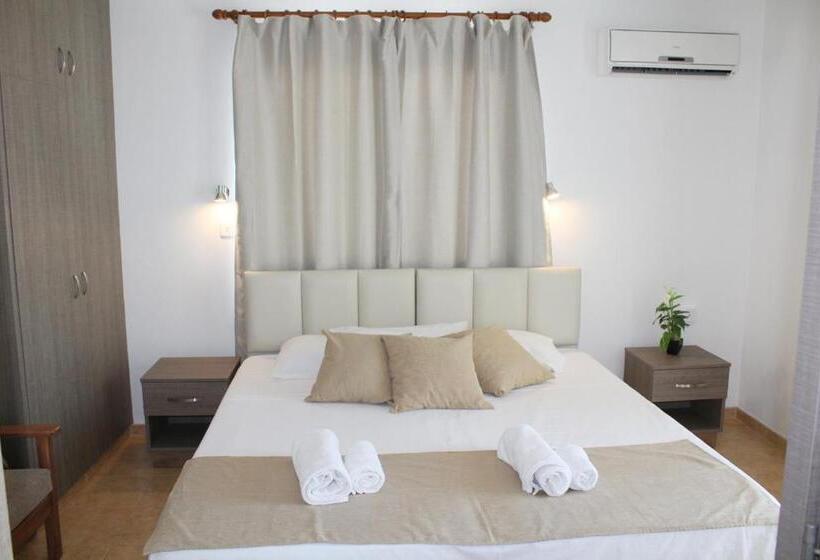 Maria Zintili Apartments