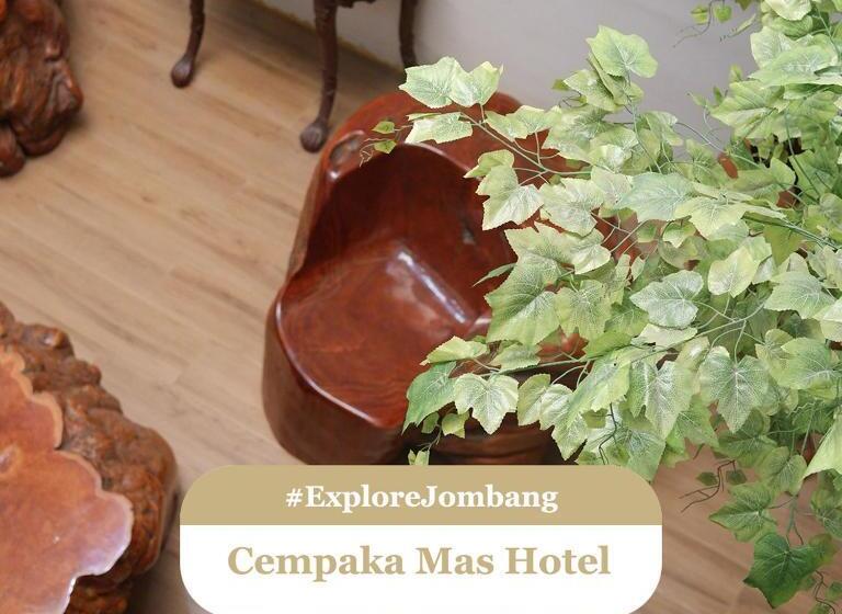 פנסיון Cempaka Mas