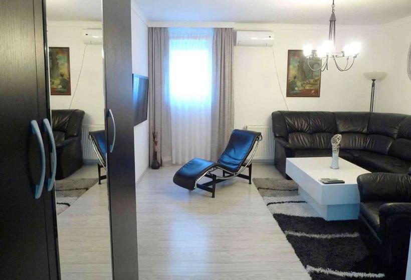 پانسیون Guest House Perla