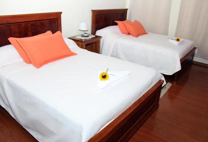 هاستل Hosteria San Carlos Tababela