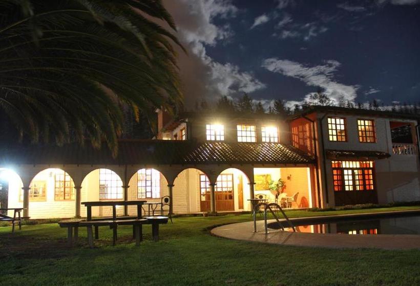 هاستل Hosteria San Carlos Tababela