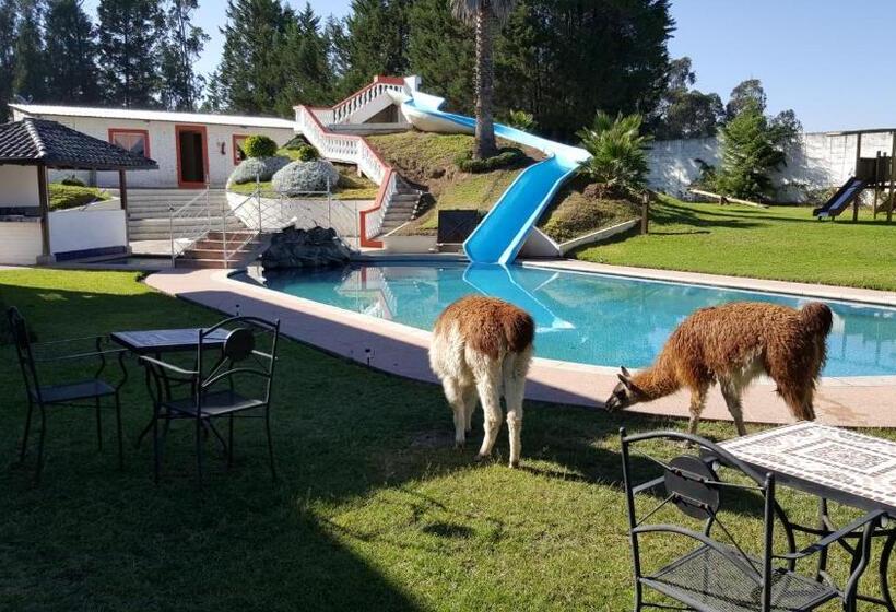 هاستل Hosteria San Carlos Tababela