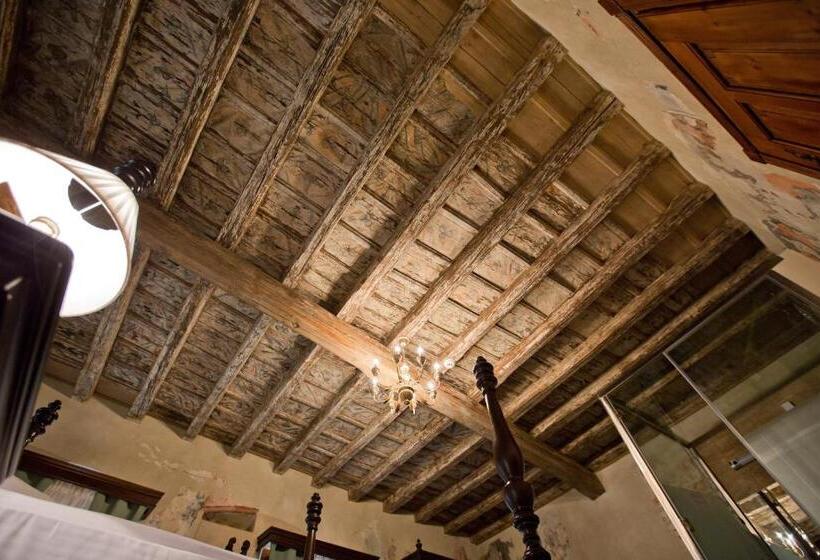 پانسیون Casa Georgius Krauss Sighisoara