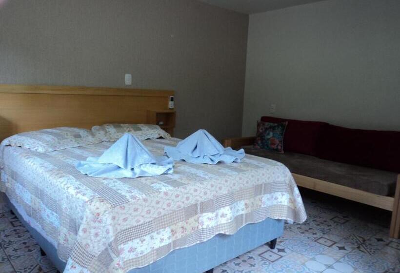 بنسيون Espaço Holístico Chalés