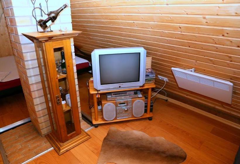 פנסיון Guest House šampētera Māja