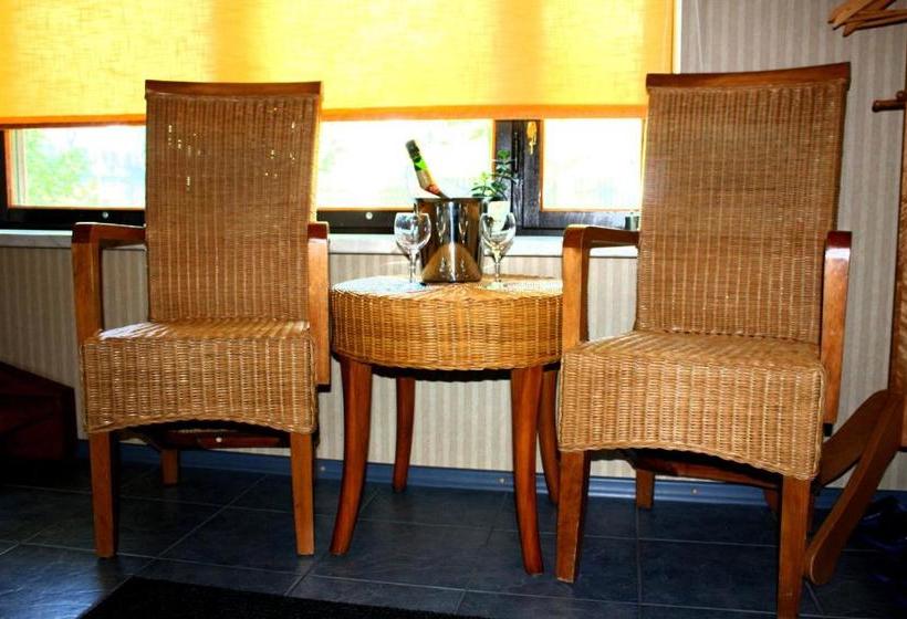 بنسيون Guest House šampētera Māja