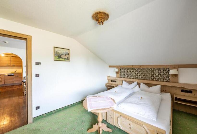 بنسيون Haus Widdersteinblick