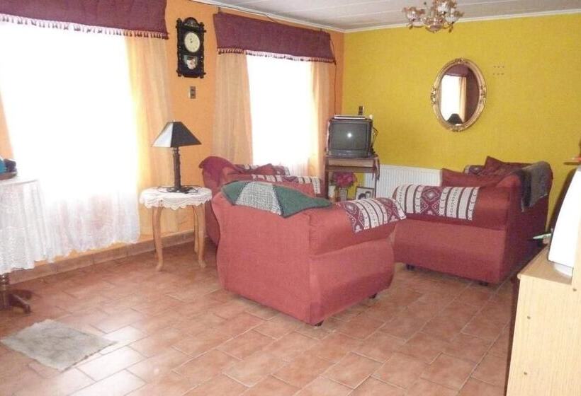 بنسيون Hostel Danicar Puerto Natales