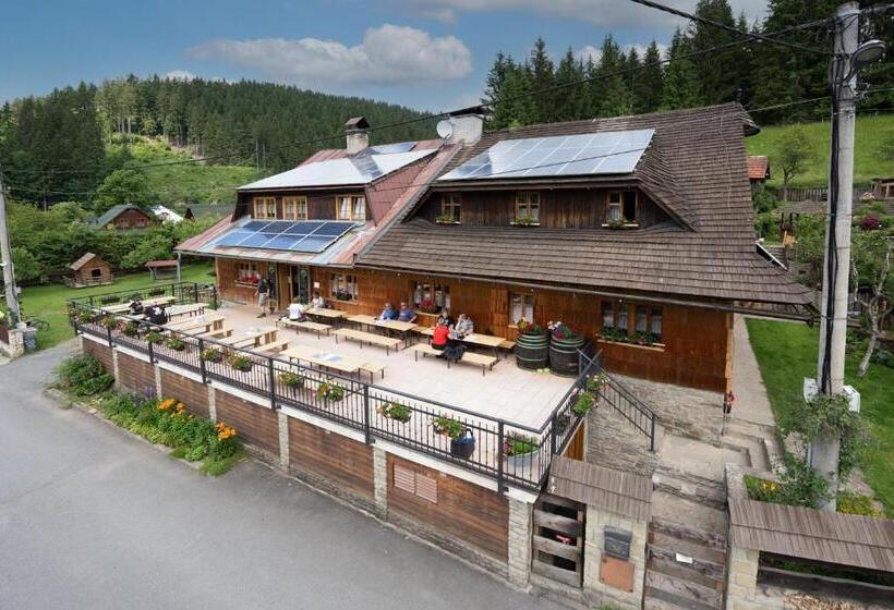 پانسیون Penzion Pod Pralesem