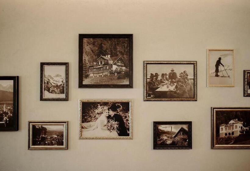 پانسیون Rohrmooser Schlössl