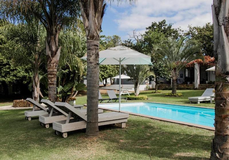 פנסיון Elianthe Guesthouse